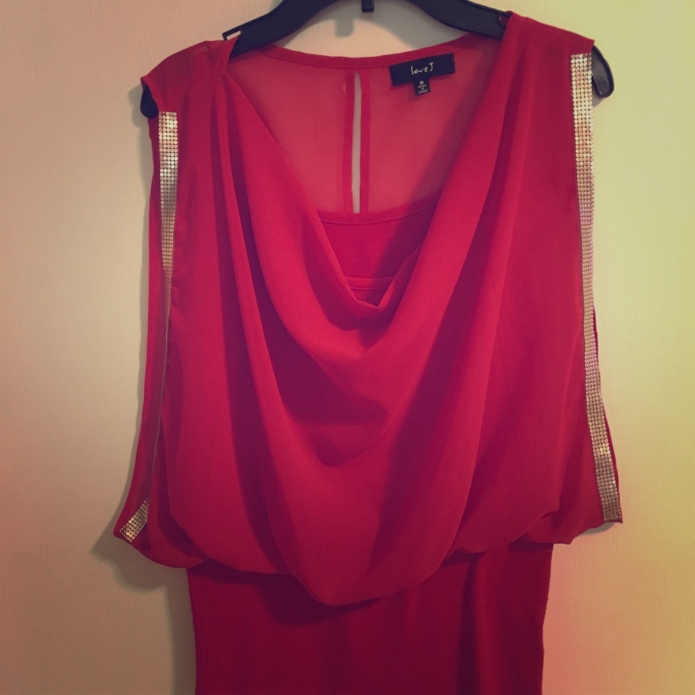 Beautiful red dress shirt